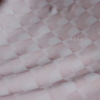 Разноцветная ткань Cheongsam из искусственного шелка Fresh Dream Pink в клетку с микроэластичным драпирующим эффектом, Подкладка рубашки Hanfu